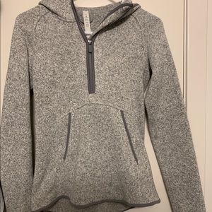 Lululemon quarterzip